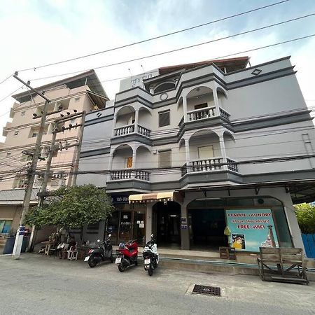 Room101 In Wanna Apartment Pattaya Εξωτερικό φωτογραφία